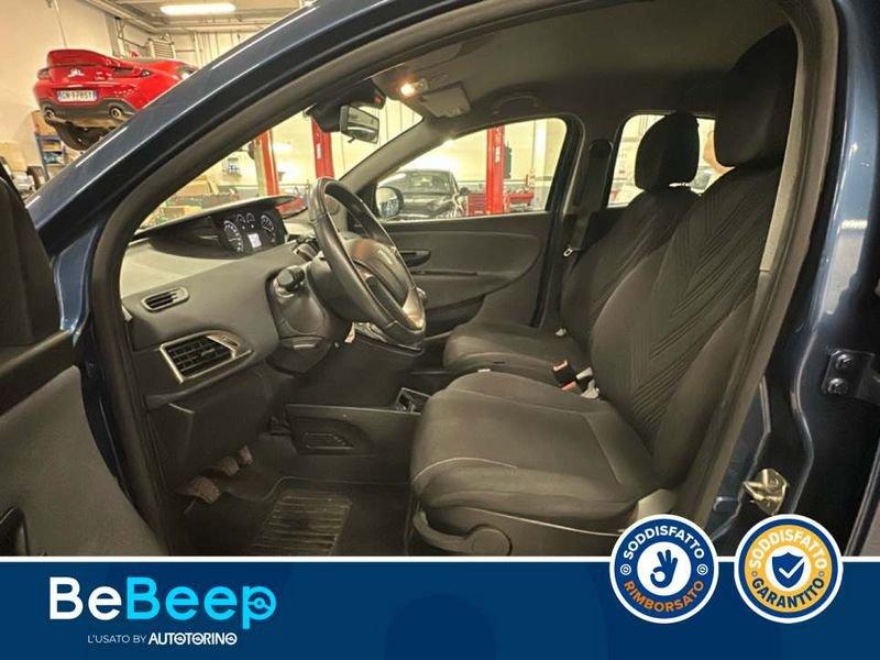 Lancia Ypsilon 1.0 HYBRID GOLD S&S 70CV