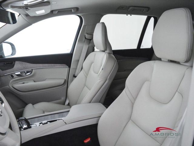 VOLVO XC90 2.0 b5 Plus Bright awd 7p.ti auto