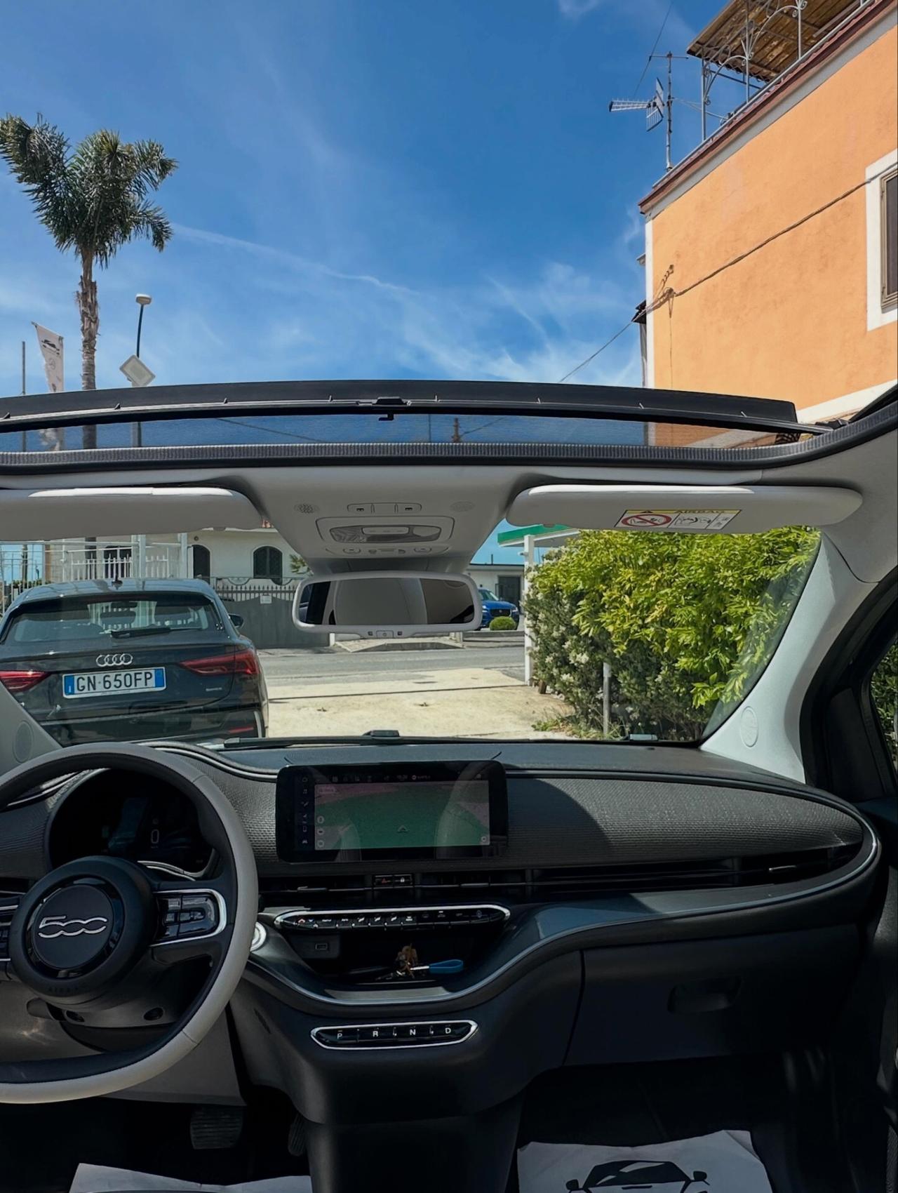 Fiat 500 500e Cabrio 42 kWh La Prima