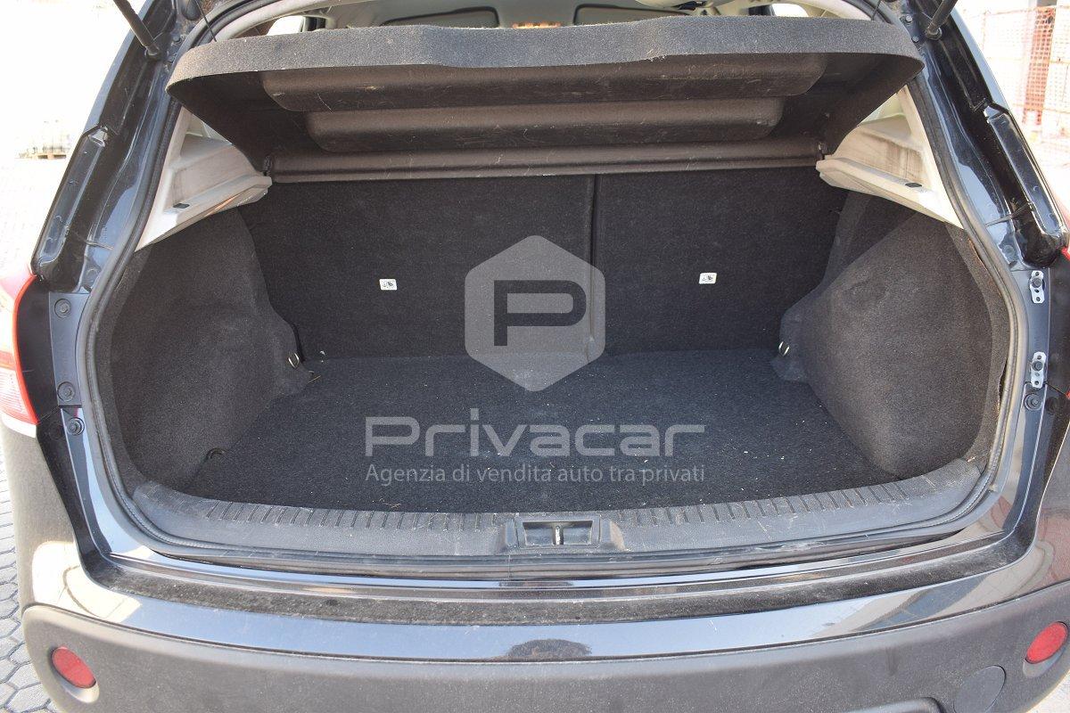 NISSAN Qashqai 2.0 dCi DPF 4WD Tekna