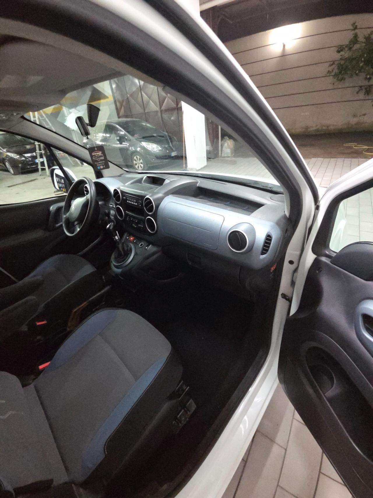 Peugeot Partner Tepee Mix 1.6 8V HDi 92 FAP Active