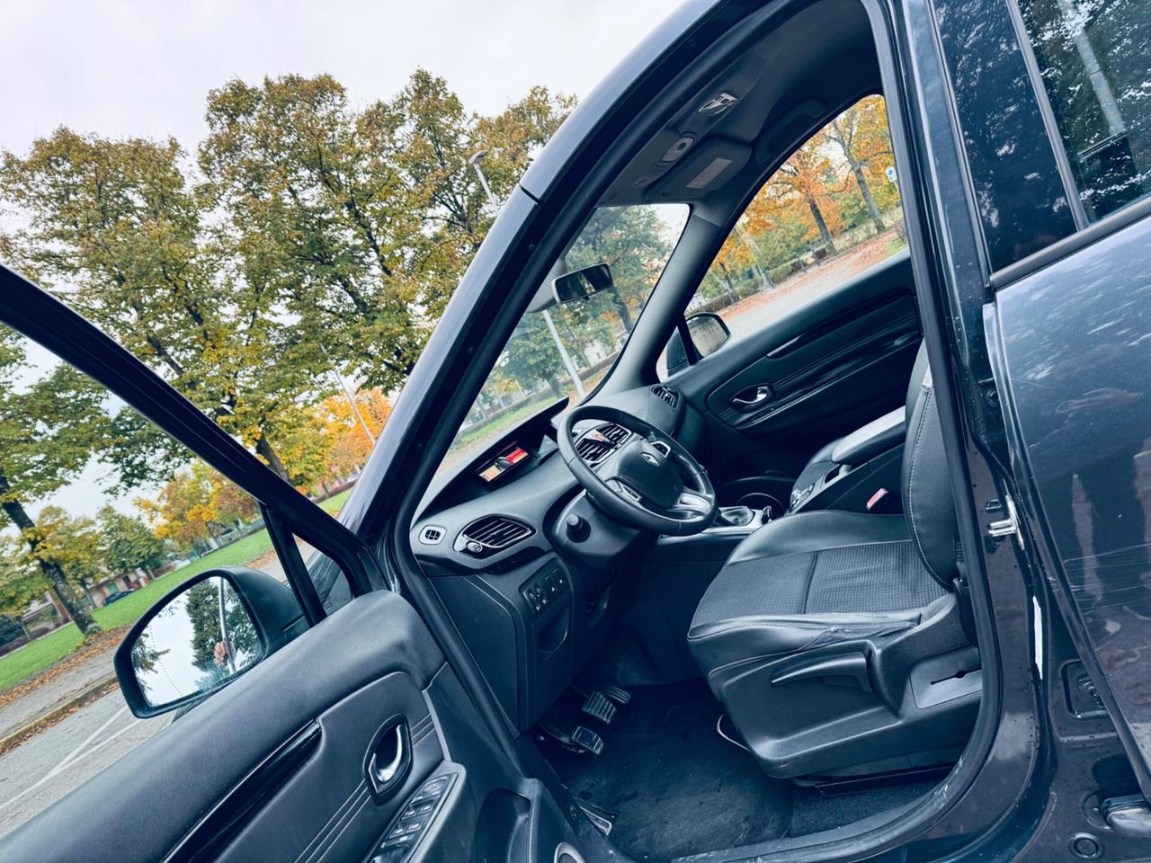 Renault Scenic Scénic X-Mod 1.6 dCi 130CV Luxe