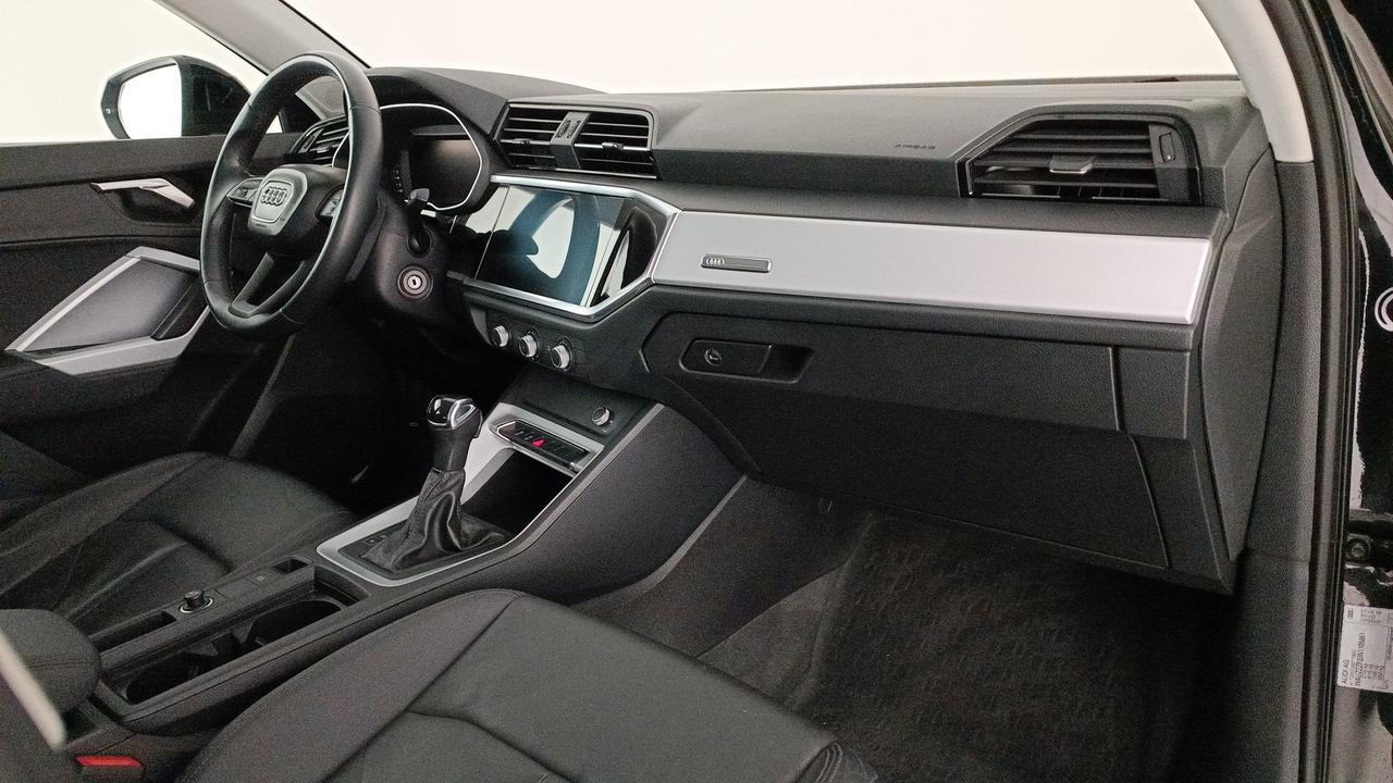 AUDI Q3 II 2018 - Q3 35 2.0 tdi Business s-tronic