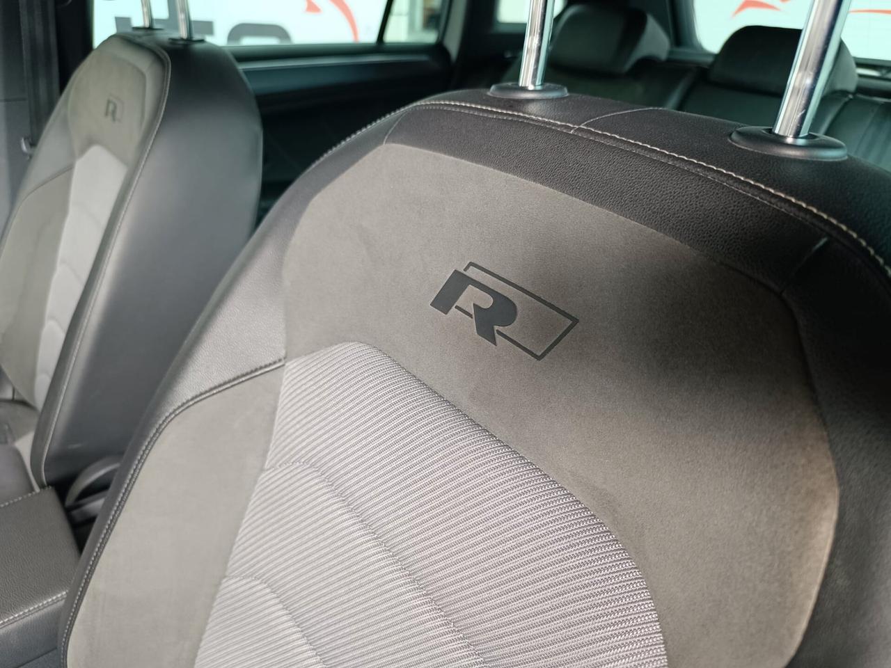 Volkswagen Tiguan 2.0 TDI SCR DSG Executive R-LINE BlueMotion Technology