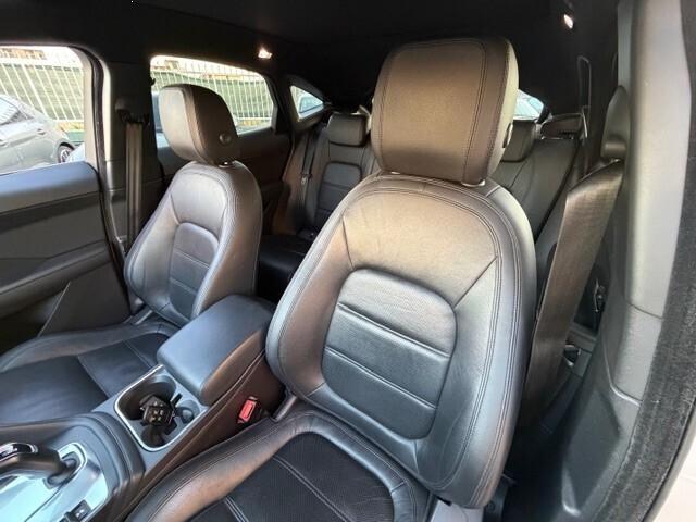 Jaguar E-Pace 2.0D 180 CV AWD aut. R-Dynamic S