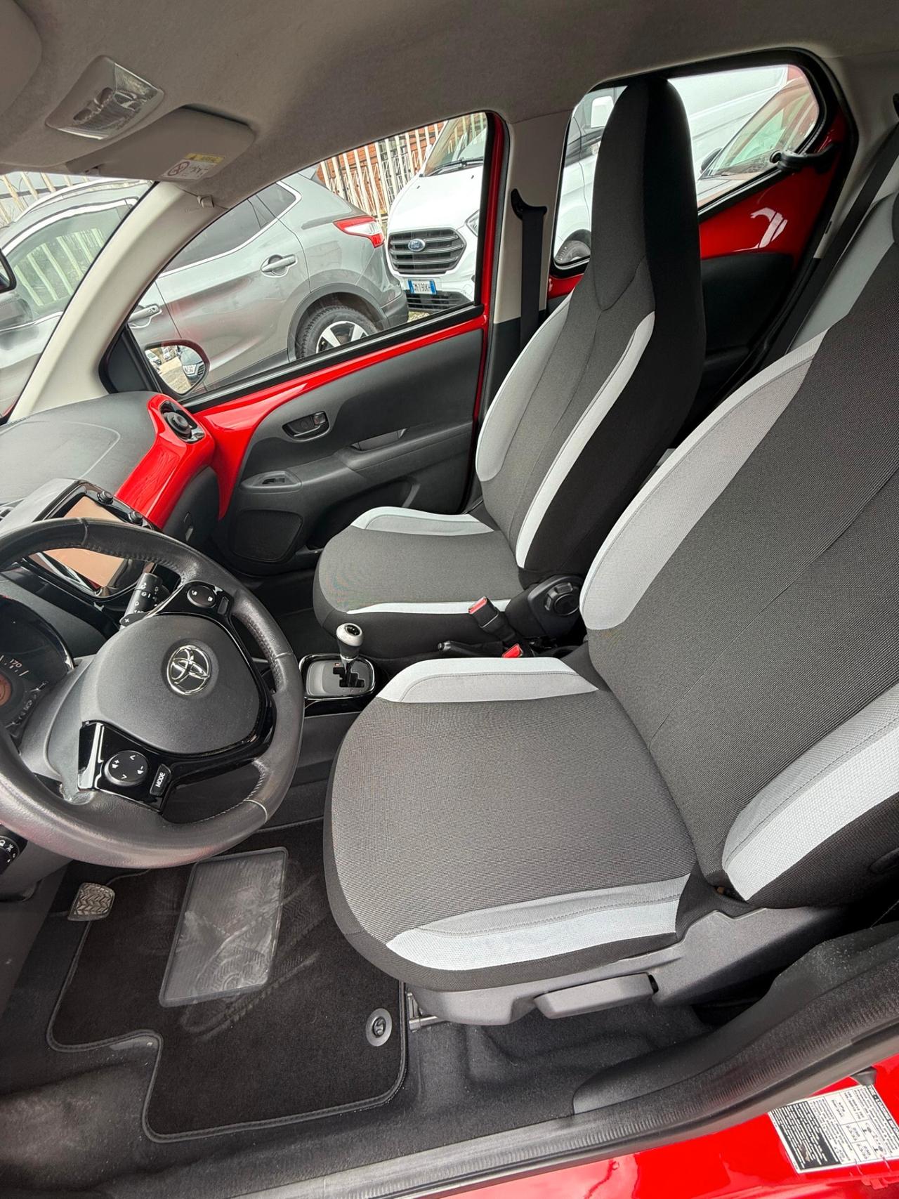 Toyota Aygo 1.0 **AUTOMATICA**