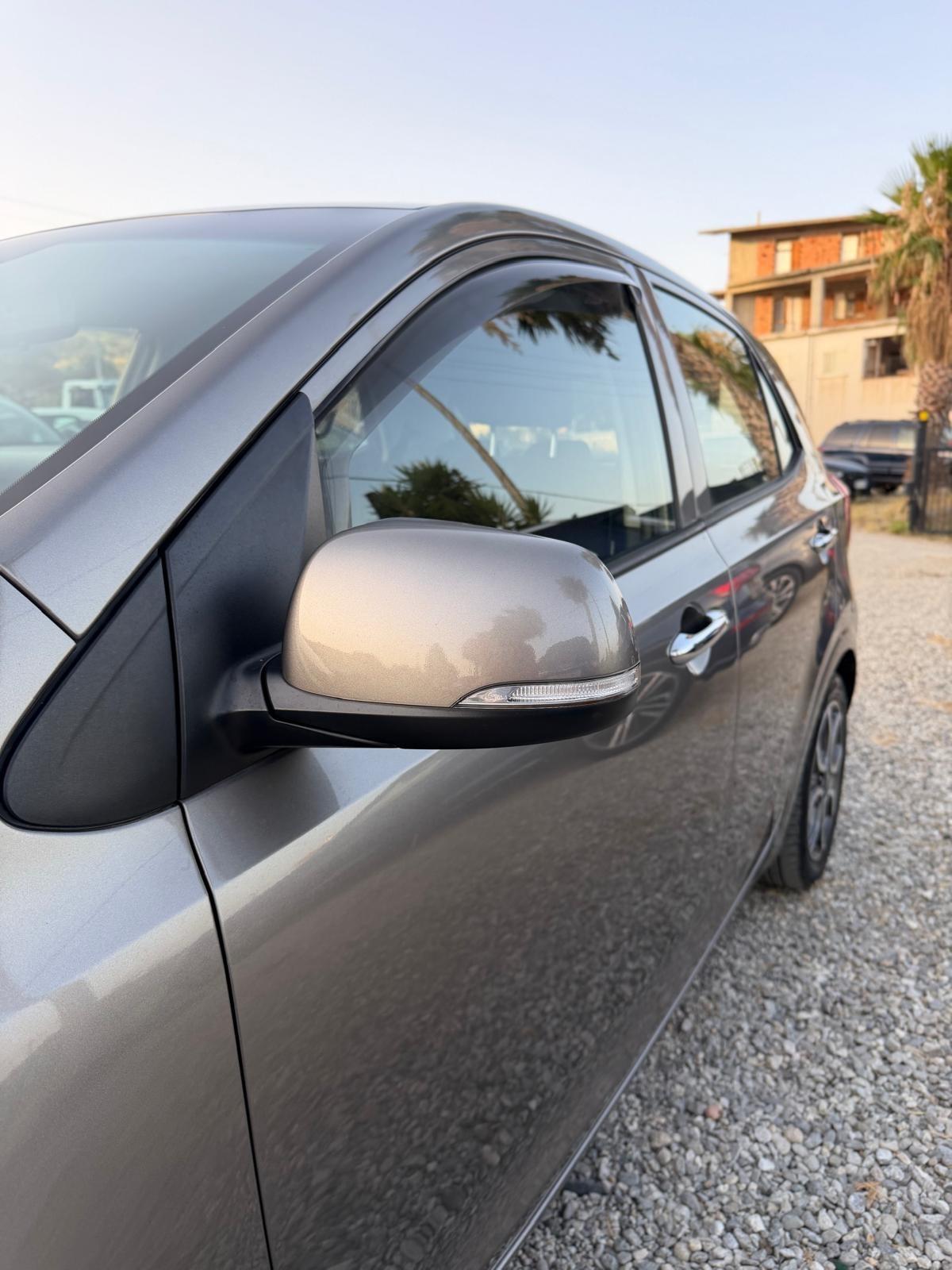 Kia Picanto 1.0 12V 5 porte Cool