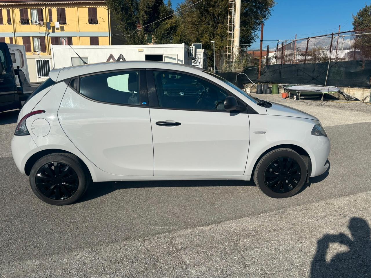 Lancia Ypsilon 1.2 69 CV 5 porte S&S Elefantino Blu