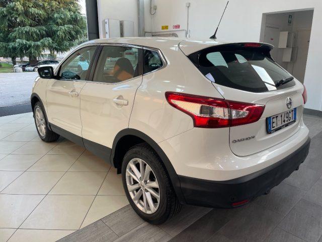 NISSAN Qashqai 1.2 DIG-T Acenta