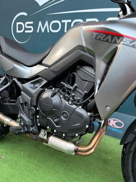 Honda Transalp 750 ABS UNICO PROPRIETARIO 4.000 KM