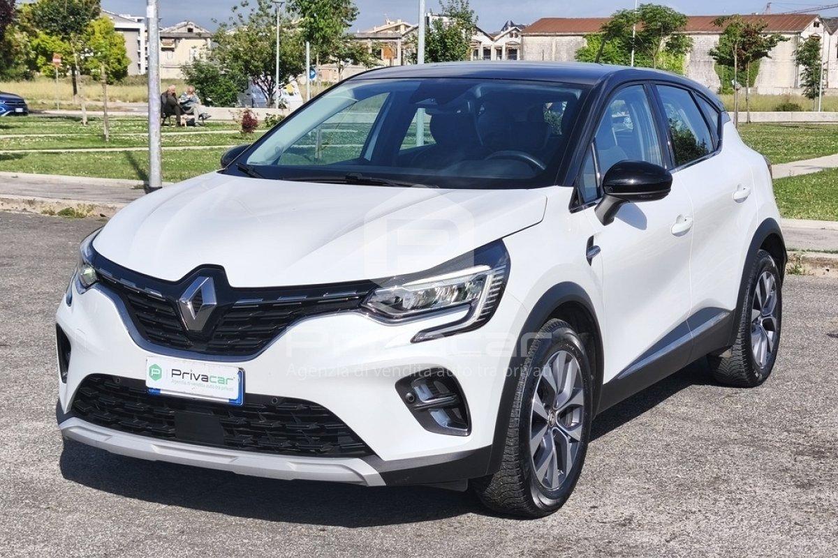 RENAULT Captur Blue dCi 95 CV Intens
