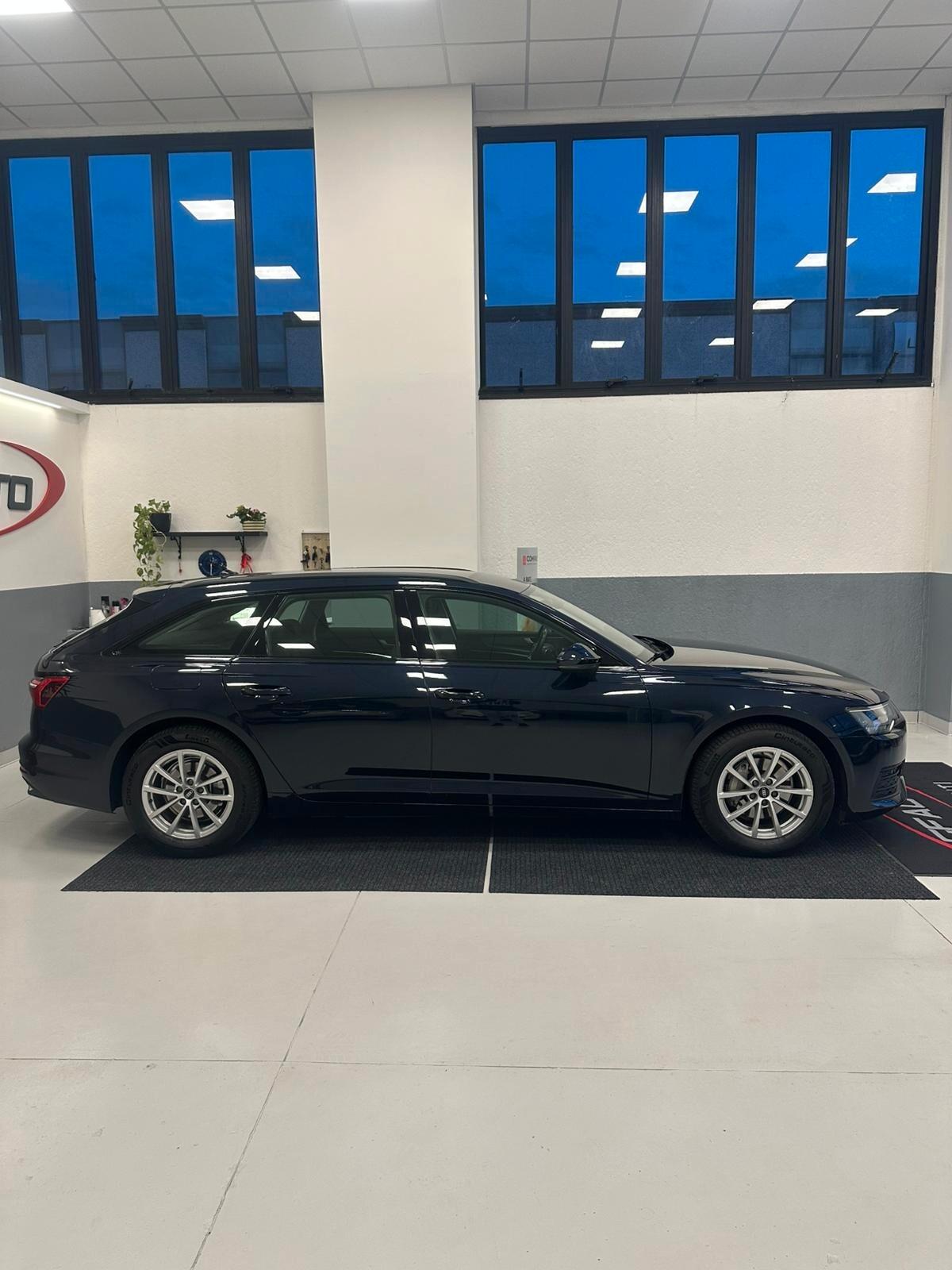 Audi A6 Avant 40 2.0 TDI S tronic Business Design