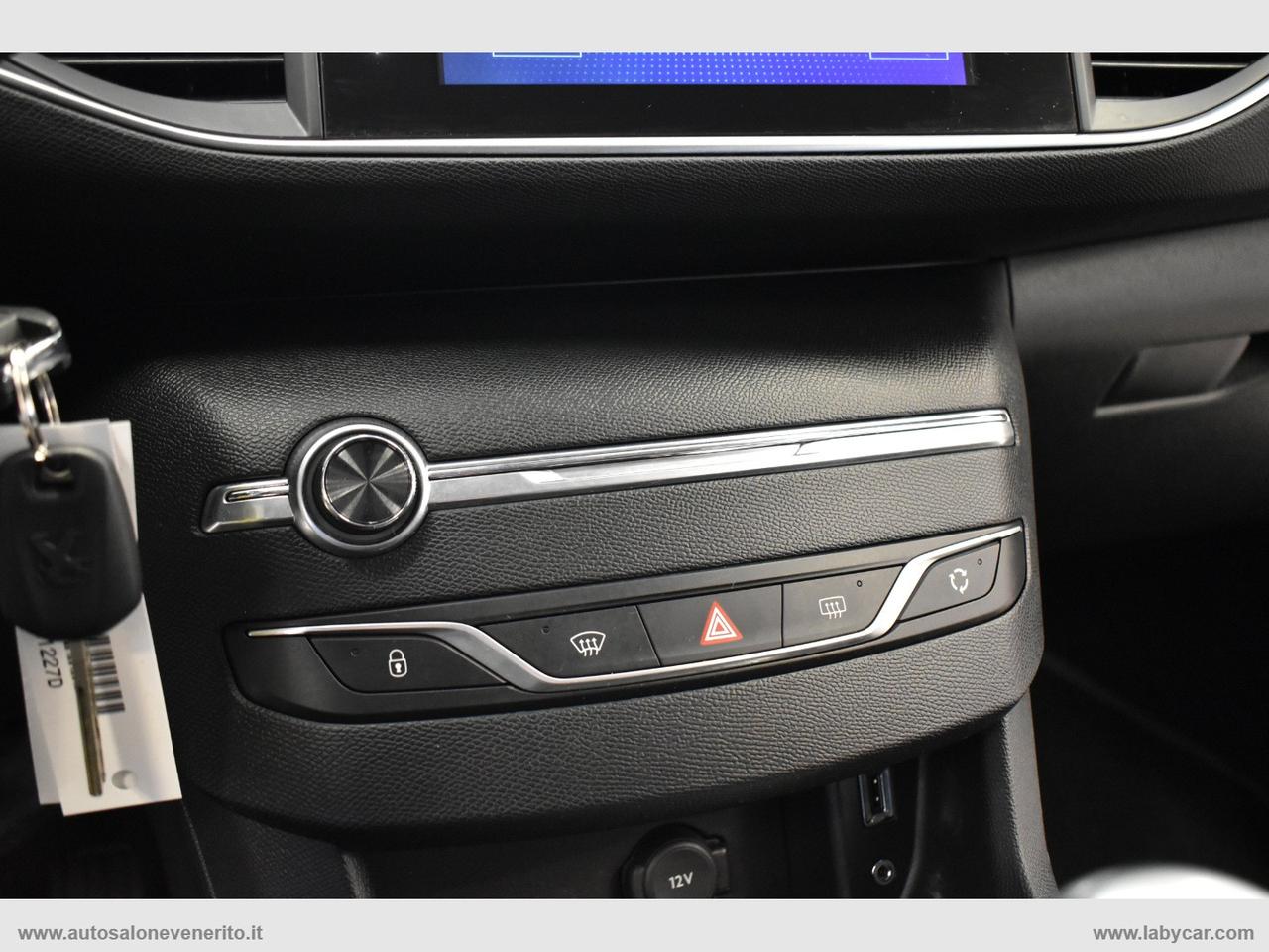 PEUGEOT 308 BlueHDi 120 S&S Business