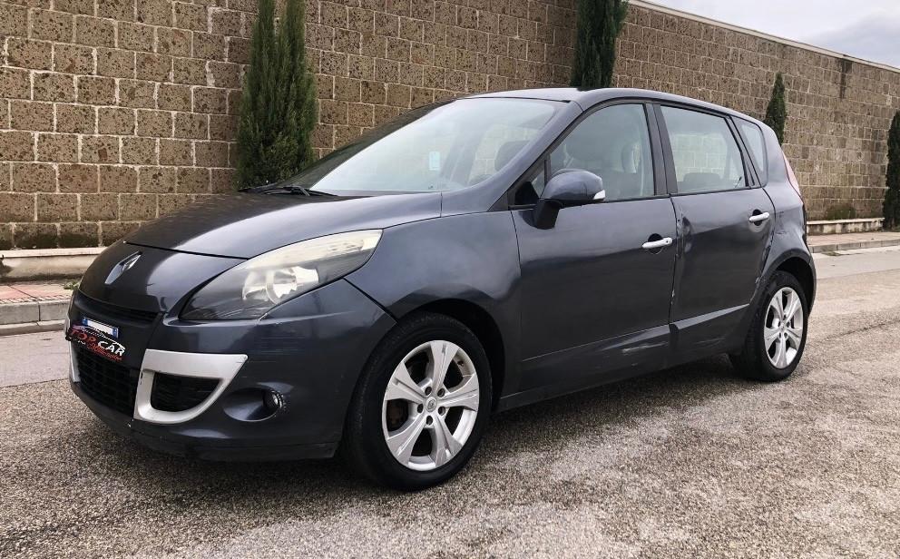 Renault Scenic X-Mod 1.5 DIESEL 12 MESI DI GARANZIA