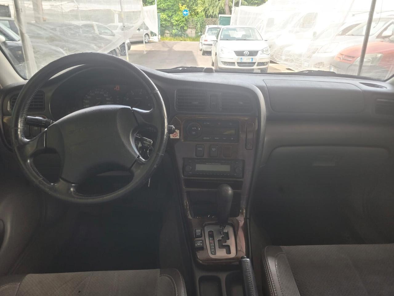 Subaru Legacy 2.5i 16V cat 4WD Outback