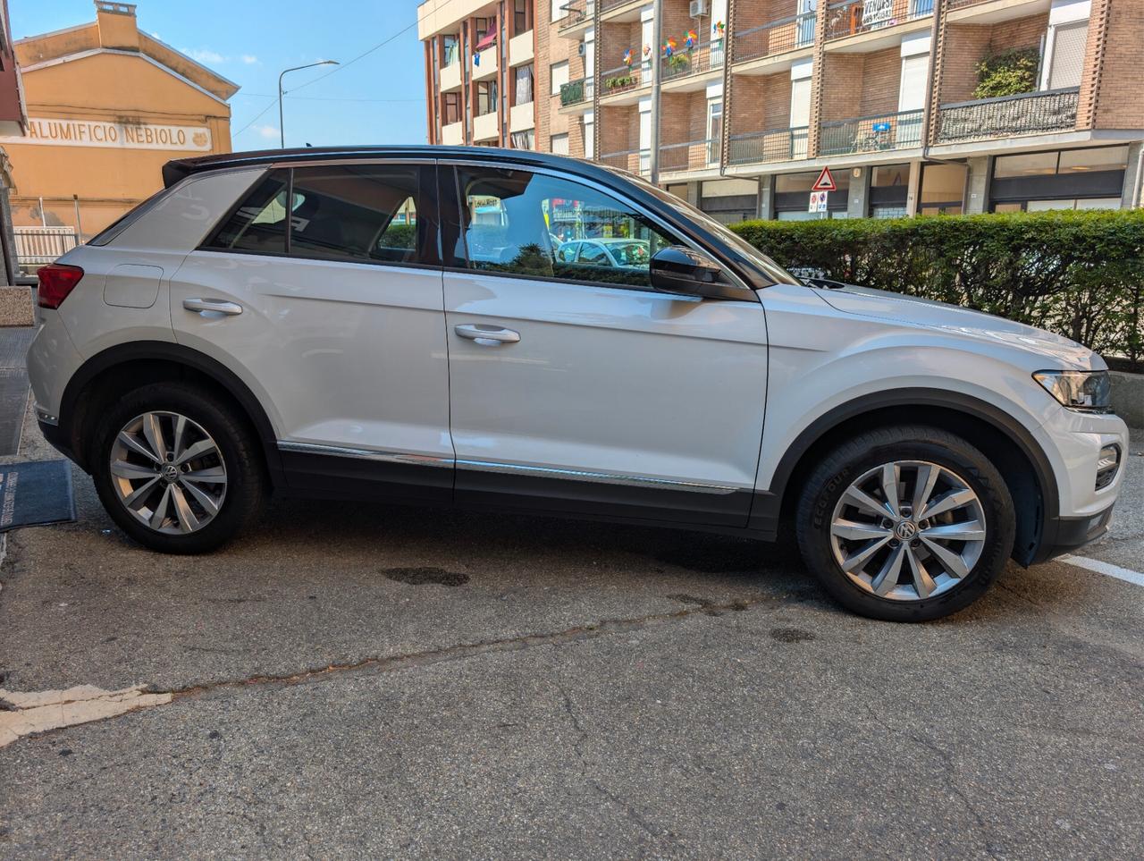 Volkswagen T-Roc 1.0 TSI 115 CV Advanced BlueMotion Technology - PREZZO REALE