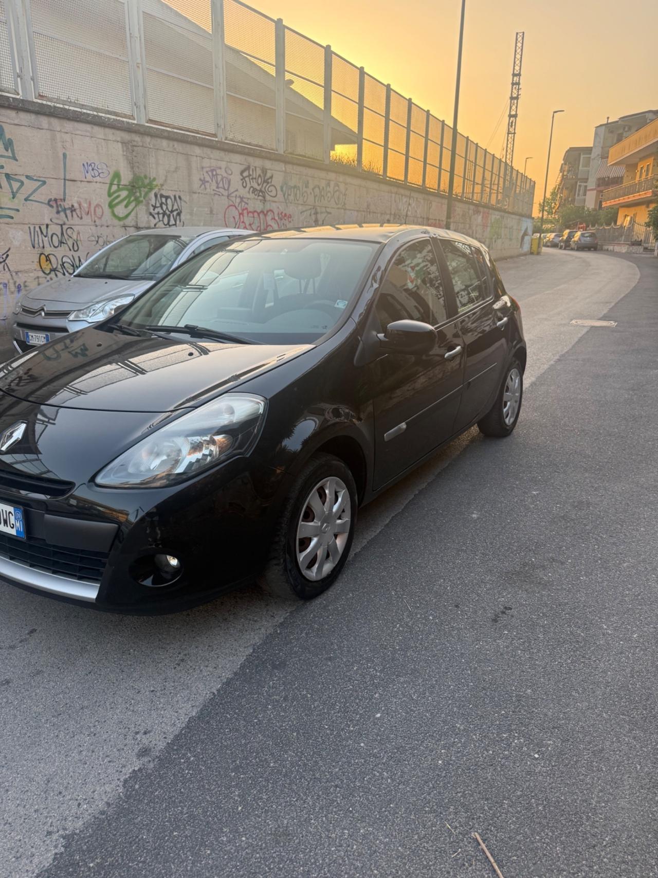 Renault Clio 1.2 16V 5 porte GPL Dynamique