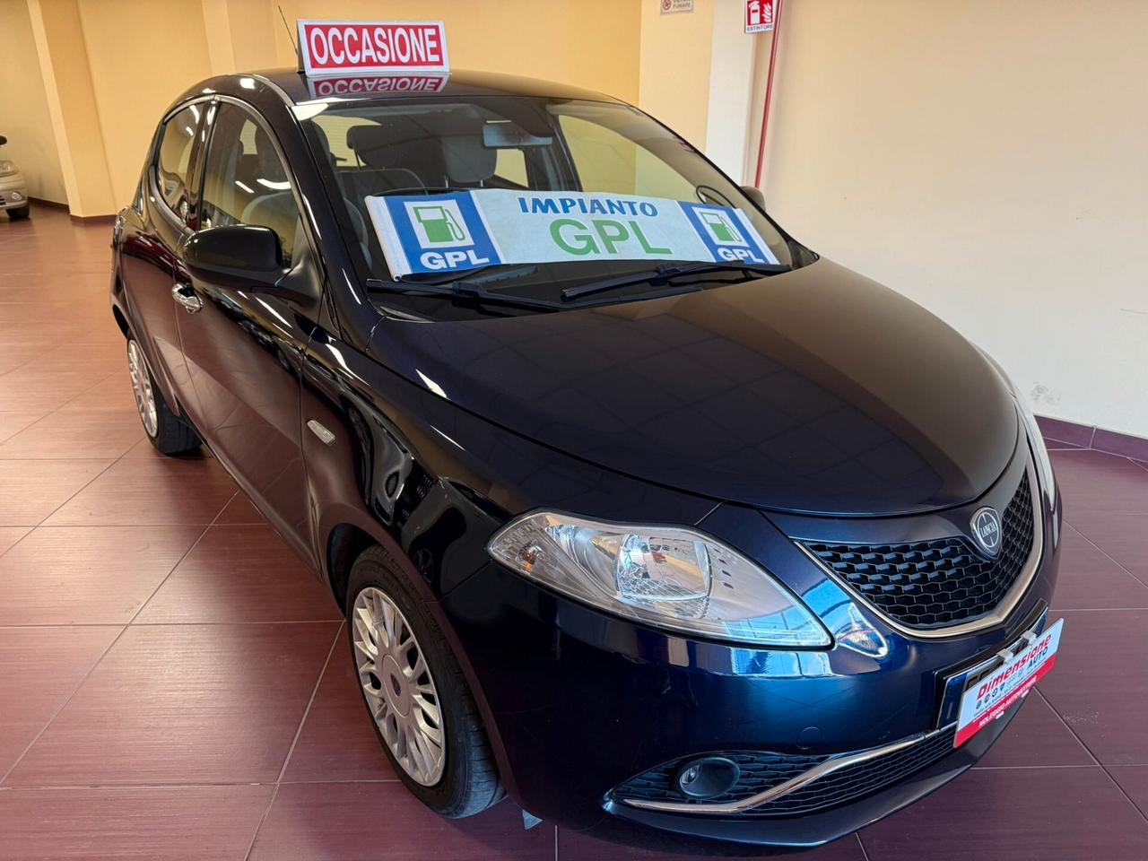 Lancia Ypsilon 1.2 69 CV 5 porte GPL Ecochic Gold