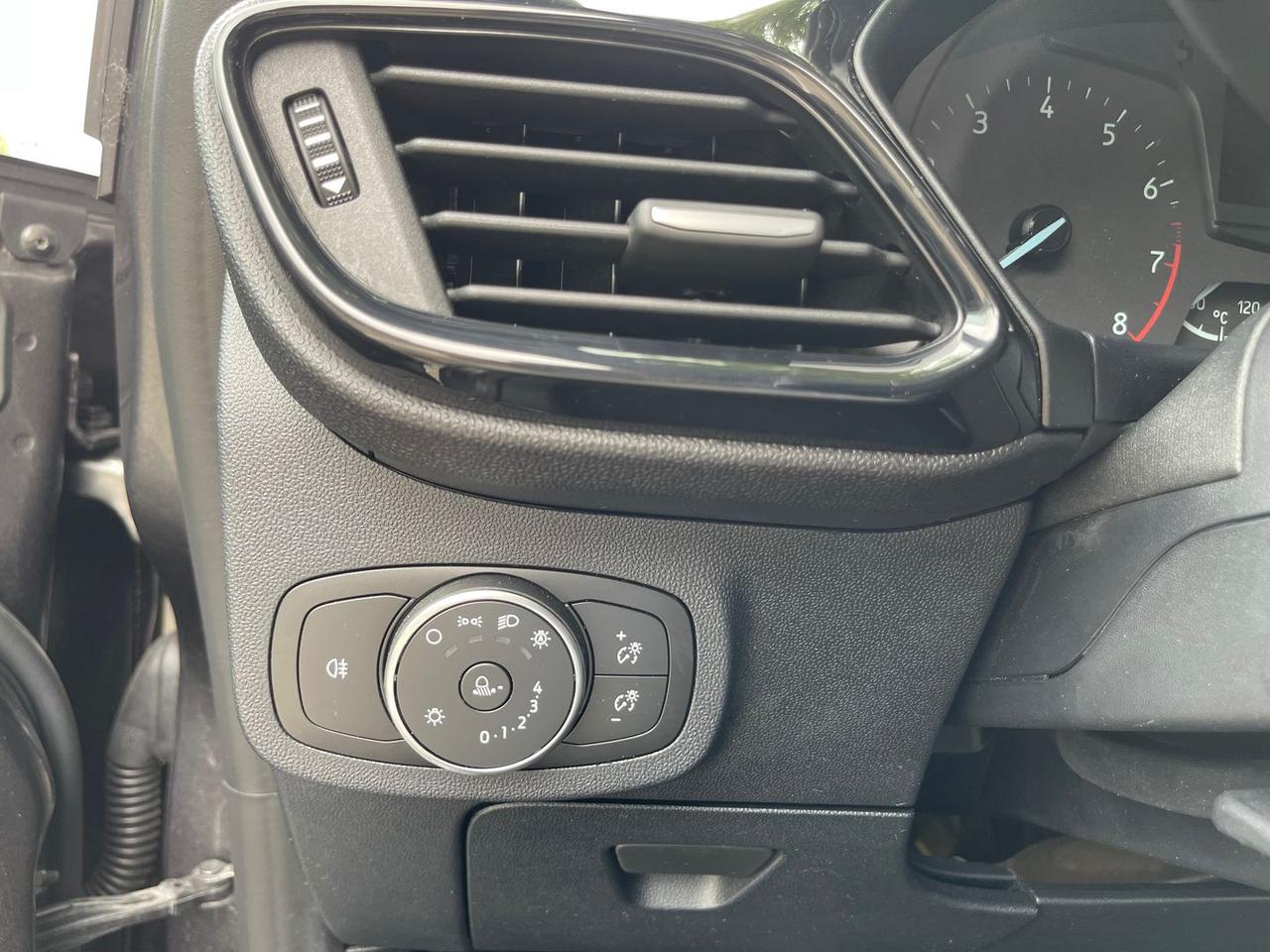 Ford Fiesta Titanium 1.1 #6439