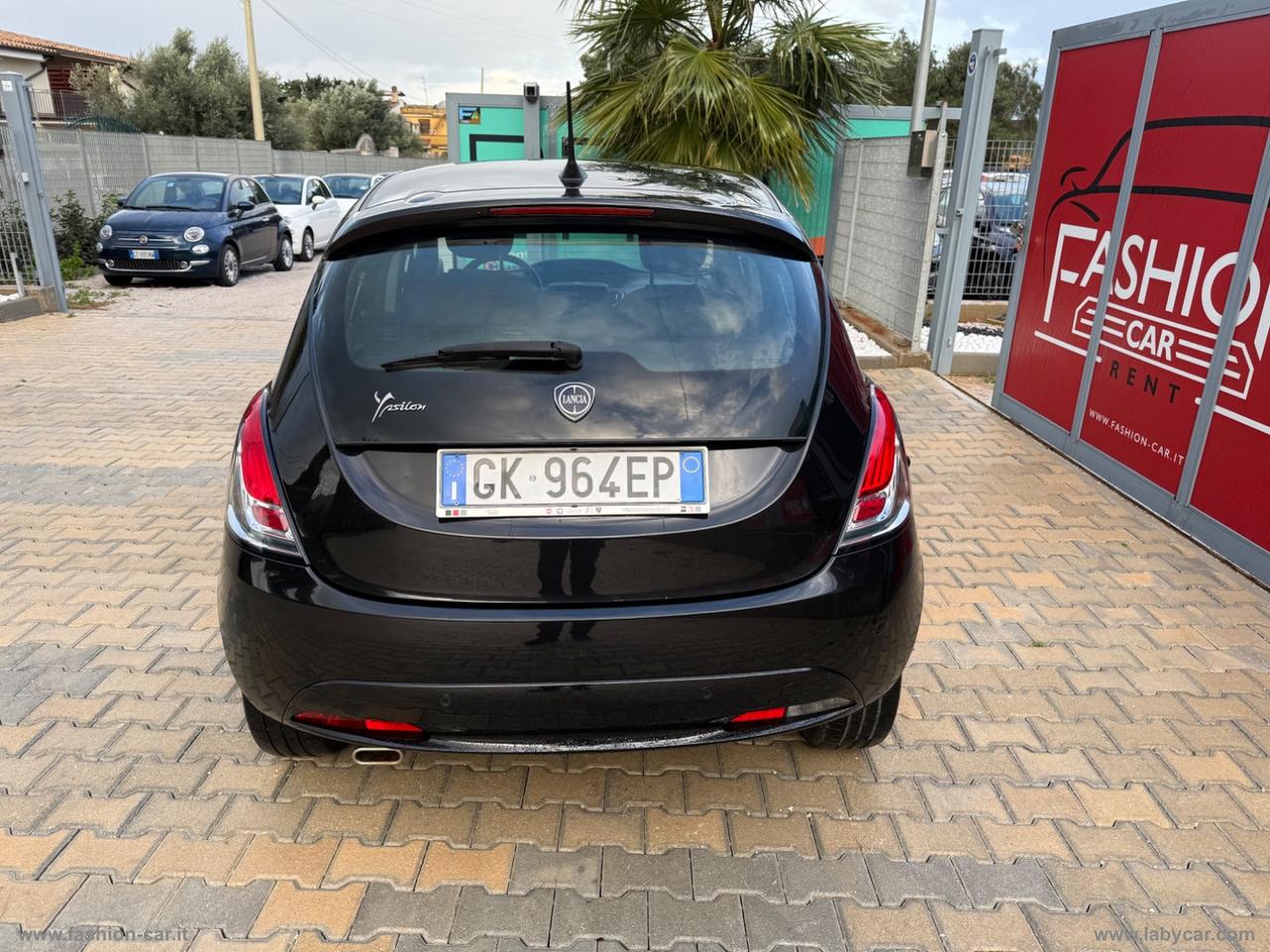 LANCIA Ypsilon 1.2 69 CV 5p. GPL Ecochic Gold