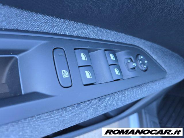 PEUGEOT 3008 BHDi 130 EAT8 Business NAVY