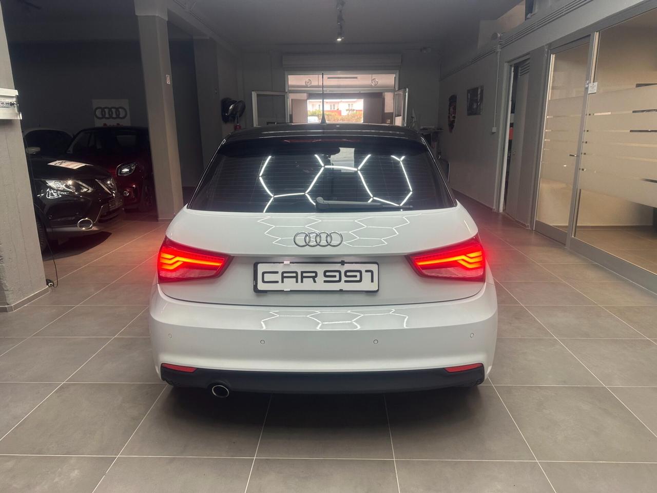 Audi A1 Sportback 1.4 tdi S LINE FARI MATRX NEO PAT NAV
