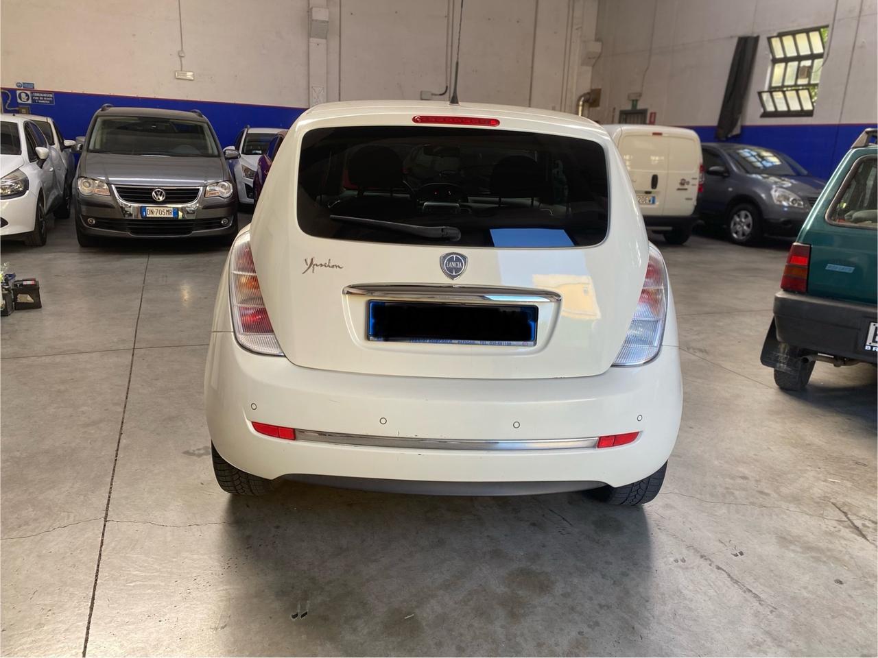 Lancia Ypsilon 1.4 Diva Ecochic GPL