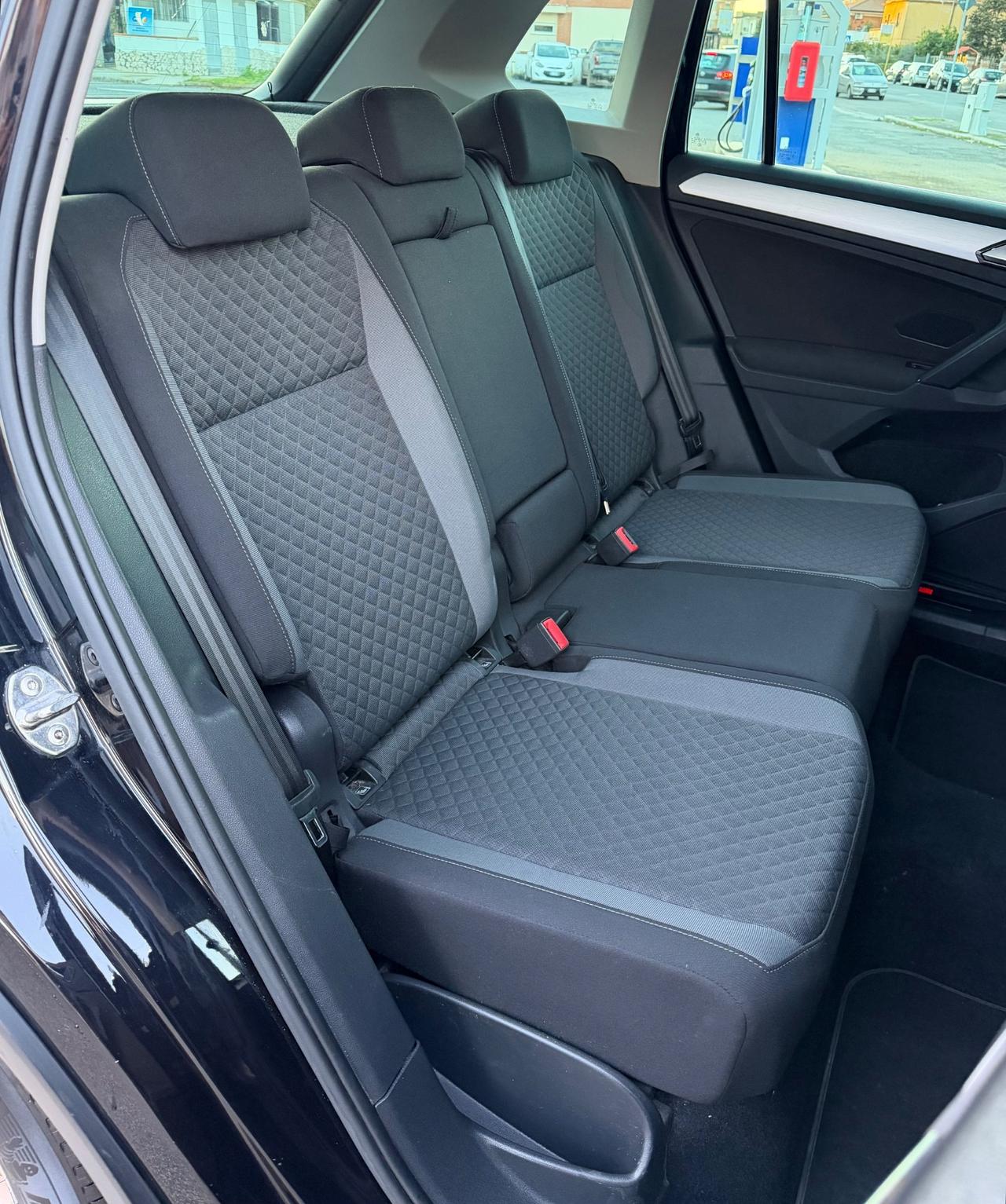 Volkswagen Tiguan 1.6 TDI SCR Sport BlueMotion Technology