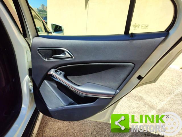 MERCEDES-BENZ GLA 220 CDI Automatic 4Matic AMG Line