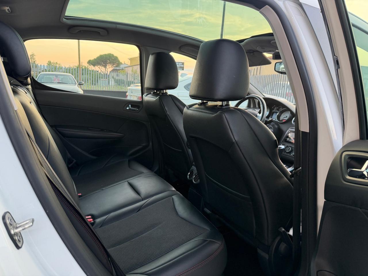 Peugeot 308 1.6 8V e-HDi 112CV Stop&Start Automatica Sport