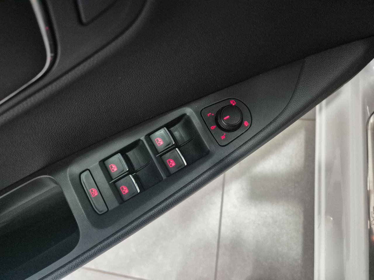 Seat Leon 2.0 TDI 150 CV DSG 5p. FR