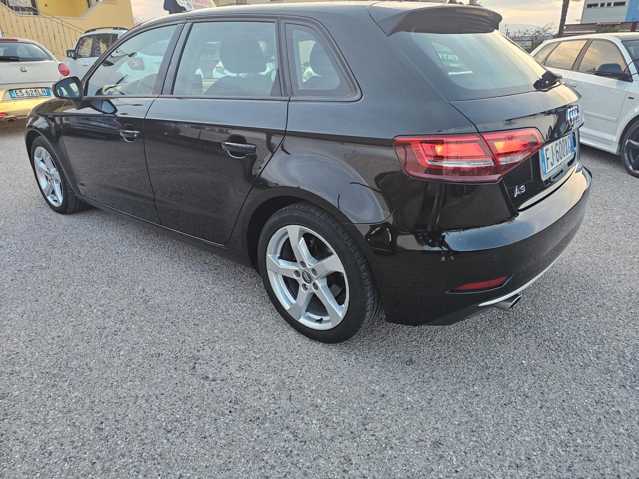 Audi A3 1.6 TDI S tronic Business