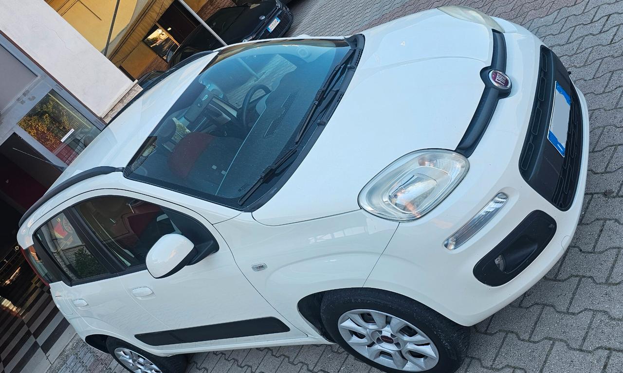 Fiat Panda 0.9 TwinAir Turbo Natural Power Lounge