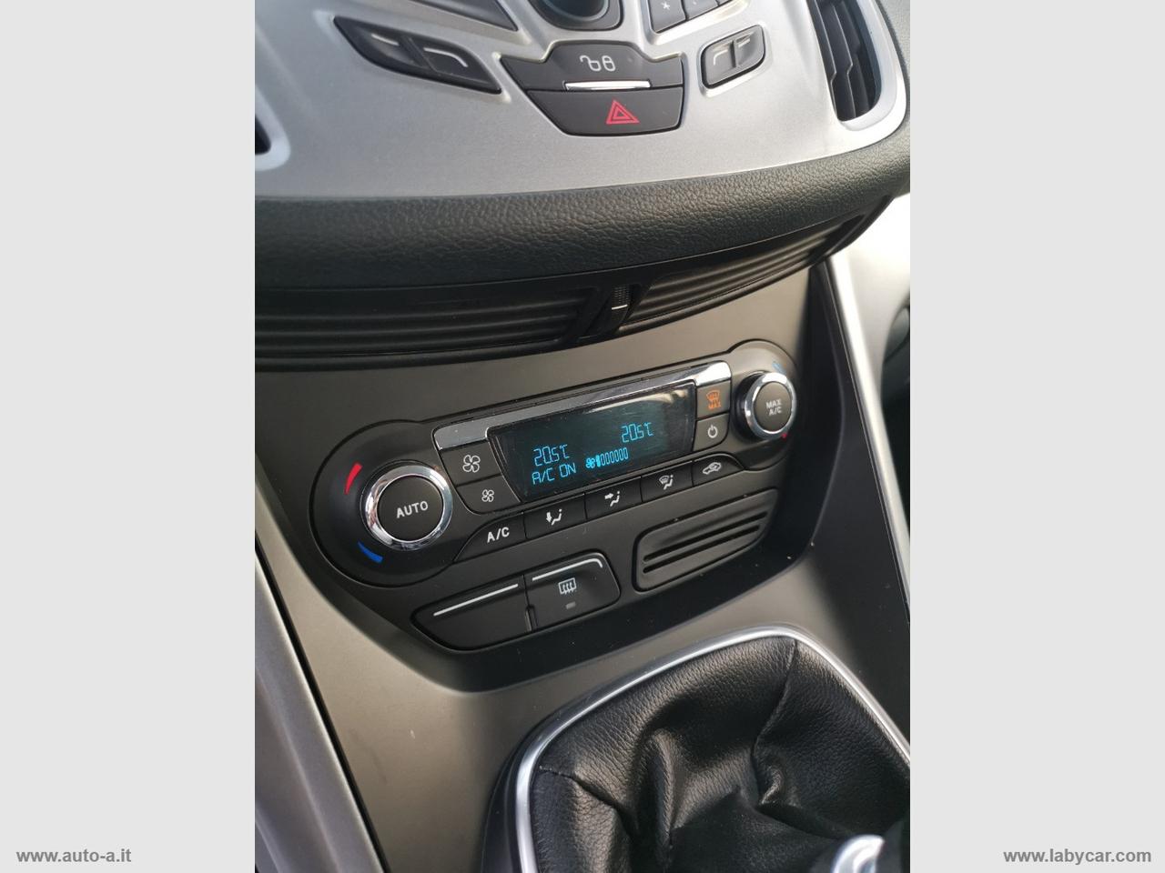 FORD C-Max7 1.6 TDCi 115 CV Titanium