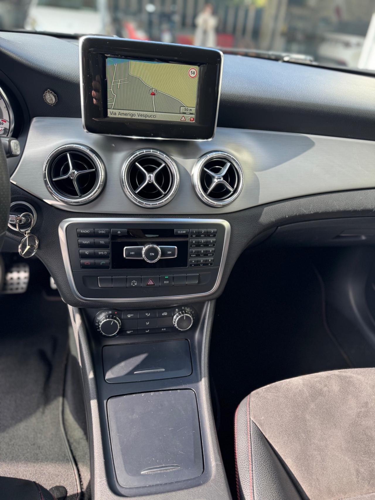 Mercedes-benz CLA 200 CDI Automatic Premium
