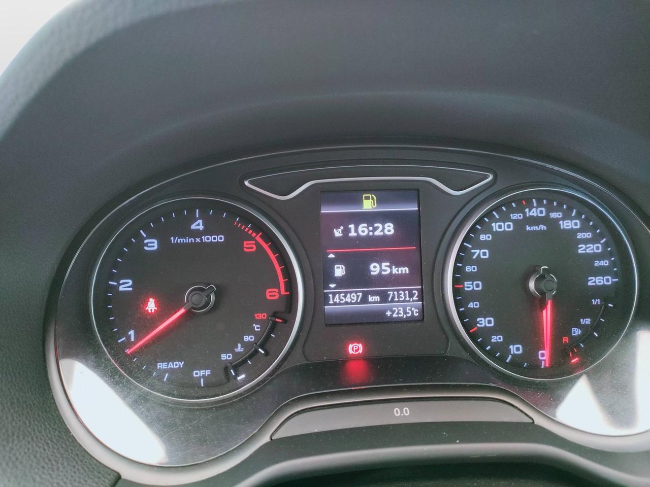 AUDI Q2 I 2017 - Q2 1.6 tdi Sport