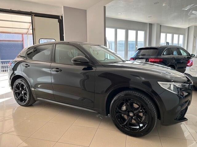 Alfa Romeo Stelvio 2.2 Turbodiesel 210 CV AT8 Q4 Super