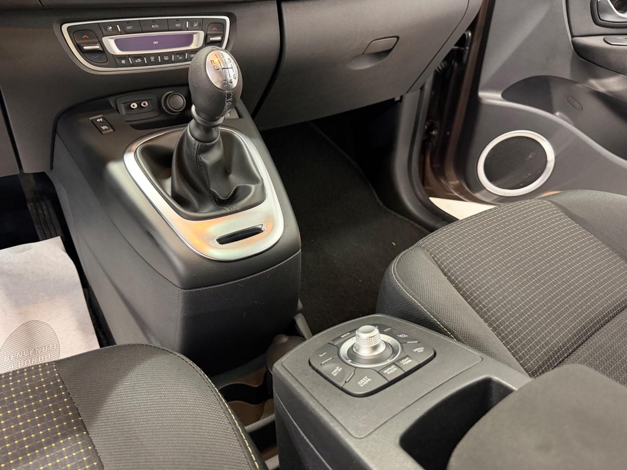 Renault Scenic Scénic 7 POSTI 1.5 dCi 110CV Wave