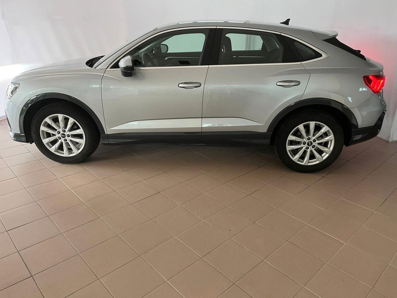 Audi Q3 SPB 35 TDI S tronic Business Plus