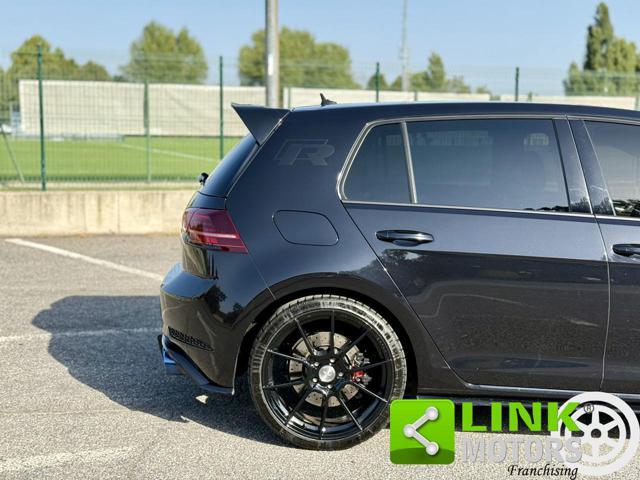 VOLKSWAGEN Golf R 4MOTION DSG