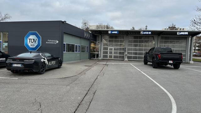 BMW X5 OMOLOGAZIONE AUTO DUBAI USA IMMATRICOLAZIONE