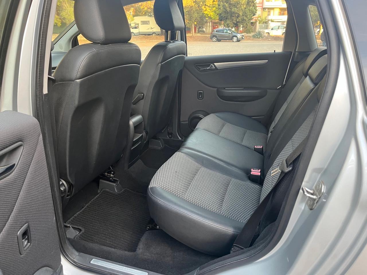 Mercedes Benz Classe B 180 CDI Sport