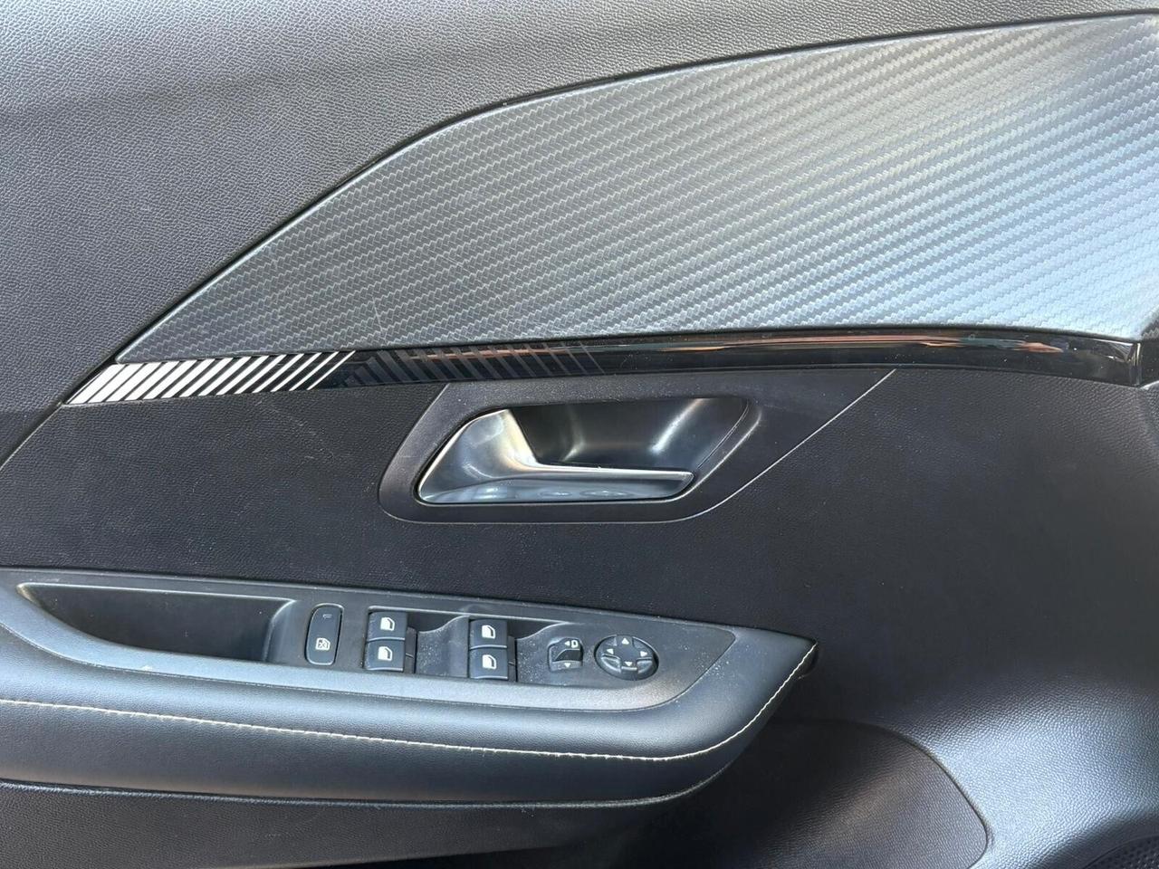 Peugeot 208 PureTech 100 Stop&Start 5 porte Allure