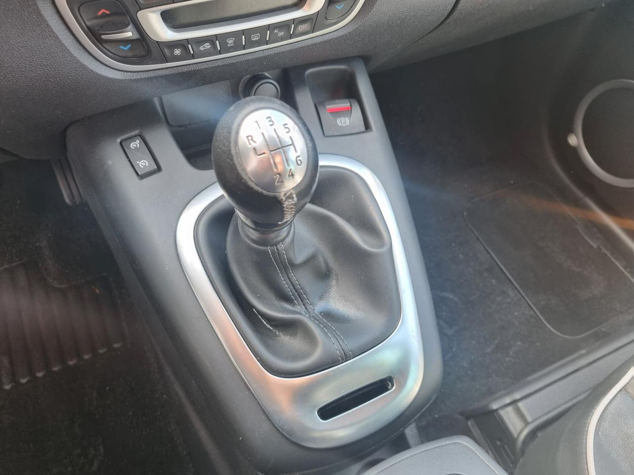 Renault Scenic Scénic XMod 1.6 dCi 130CV Start&Stop Live