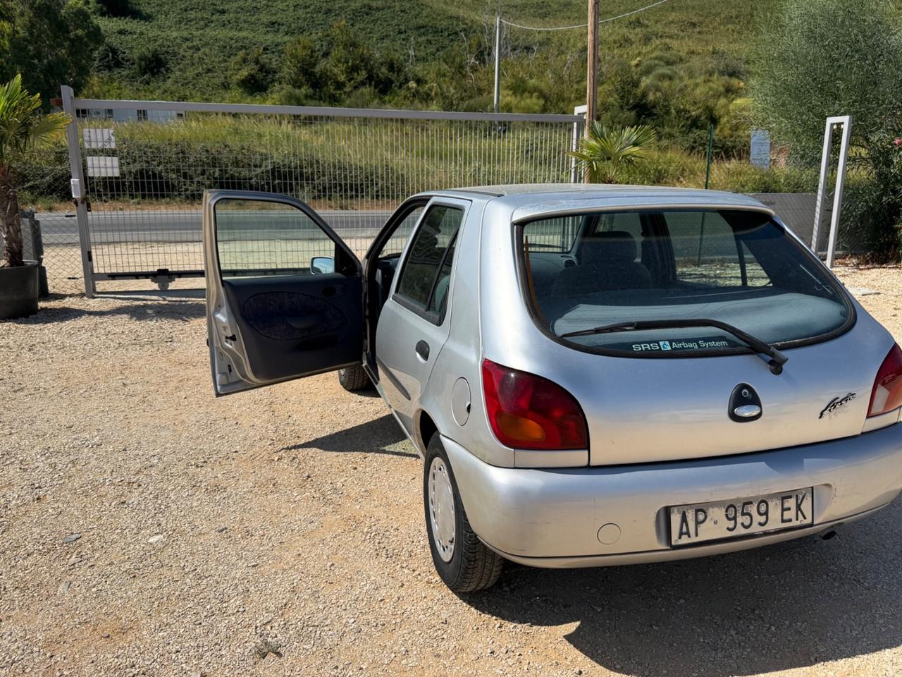 Ford Fiesta 1.2 999€ CLIMATIZZATORE 65.000km