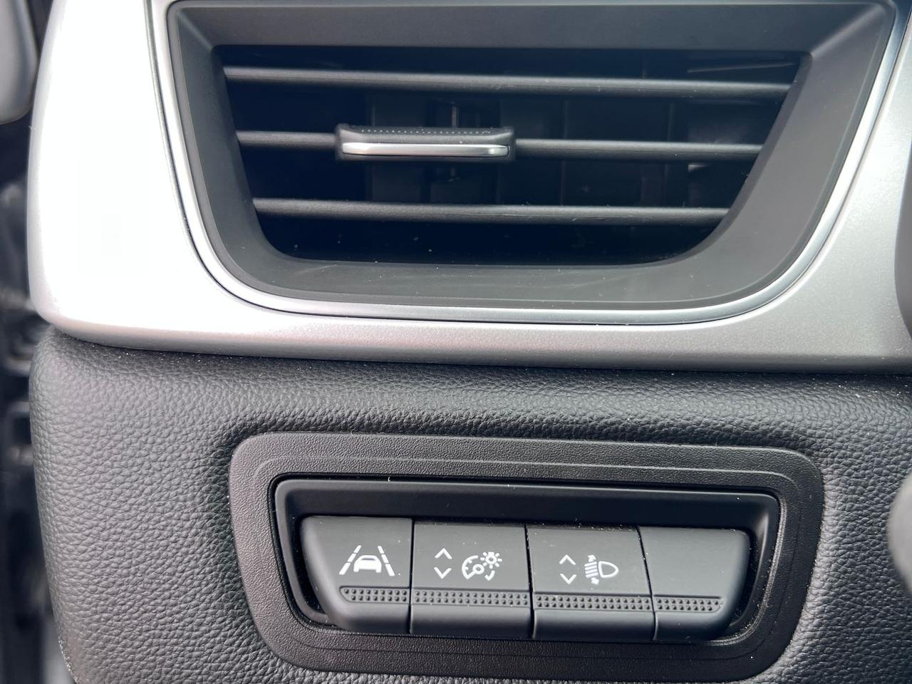 Renault Captur E-TECH 145 HEV Intens #10239