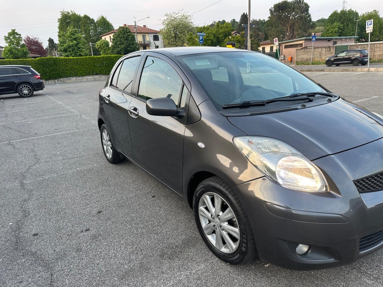 Toyota Yaris 1.4 D-4D 5 porte Sol