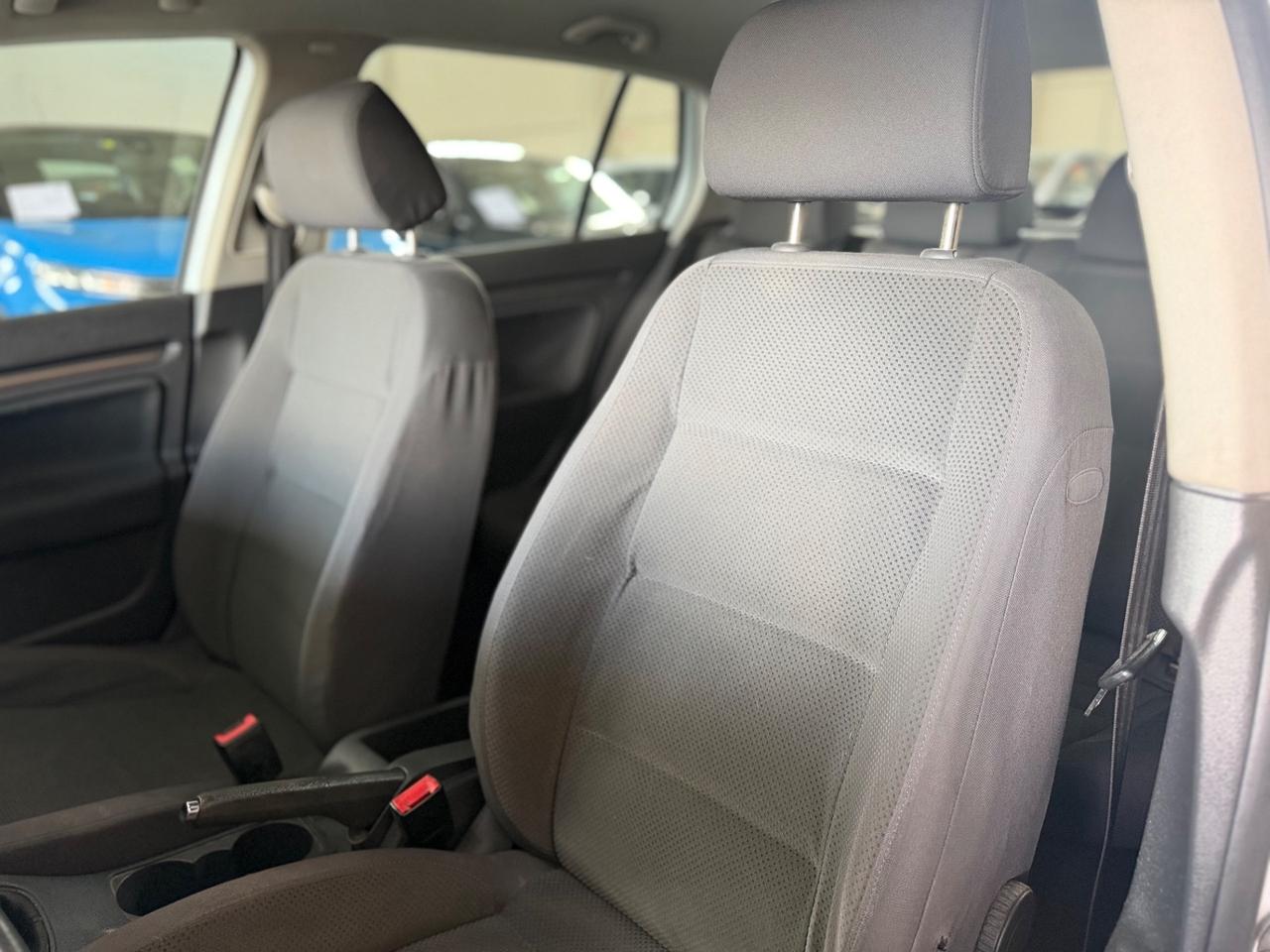 Volkswagen Golf comfortline 1.6 METANO NEOPATENTATI