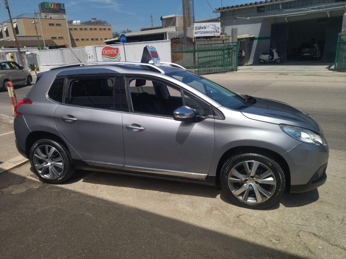 PEUGEOT 2008 BlueHDi 100 Allure NAV/SENS.