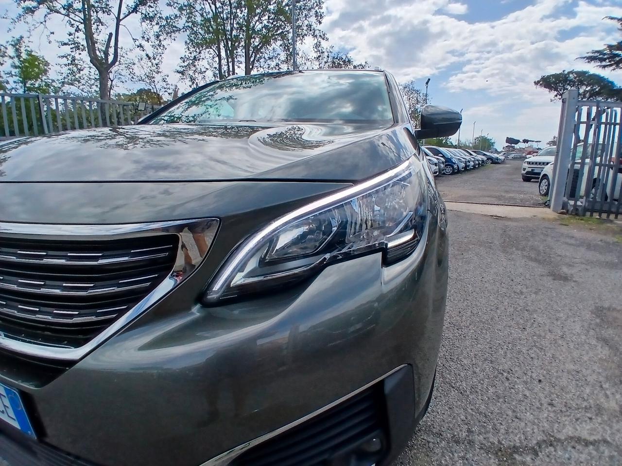 Peugeot 5008 BlueHDi 130 Allure